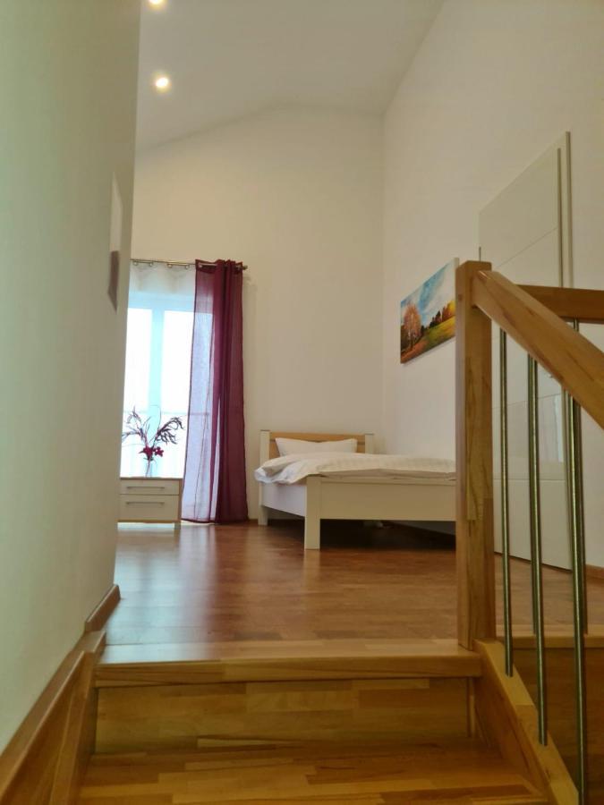 Apartment Gaestehaus Staudenschloss Mickhausen المظهر الخارجي الصورة