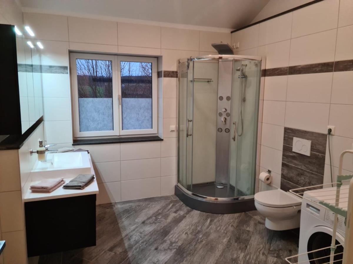 Apartment Gaestehaus Staudenschloss Mickhausen المظهر الخارجي الصورة